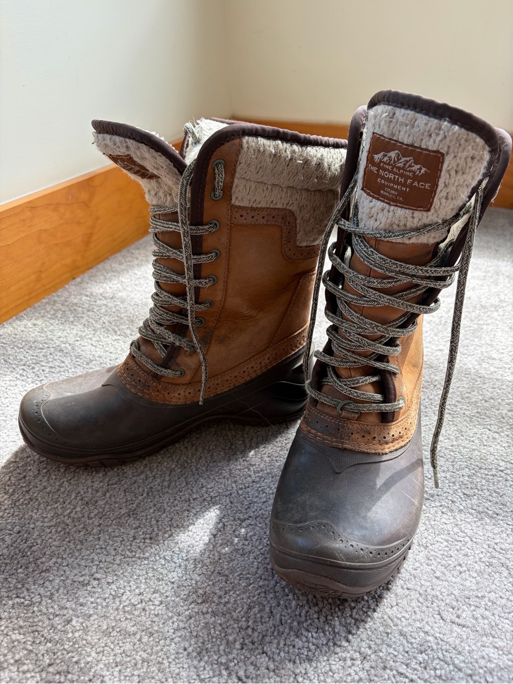 The North Face Women's Shellista II Mid Waterproof Winter Boots - Brown/Tan - 7